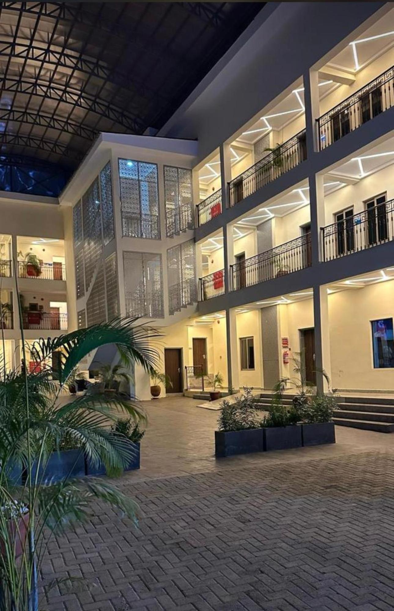 Stp Apartments Abuja Exteriör bild